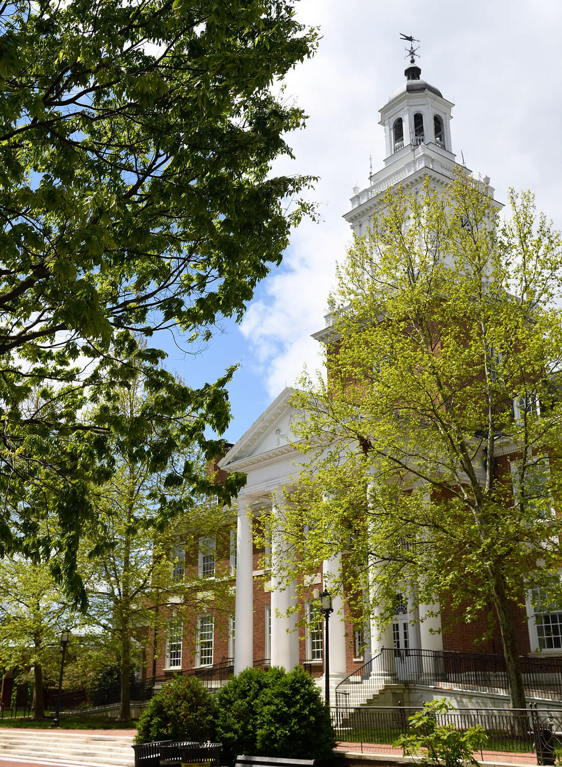 johns hopkins prospective student tours